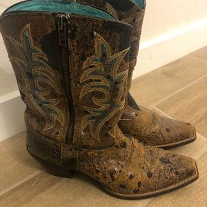 Ariat Cowboy Boots Women 7.5 - used in great condition - rustic brown